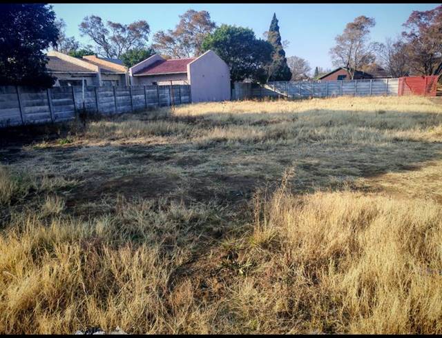 LAND FOR SALE IN RANDHART
